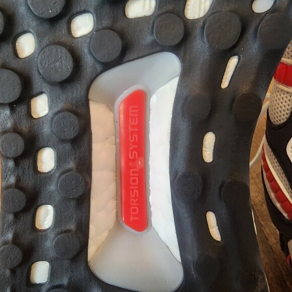 Adidas UltraBoost Supernova DNA White Vivid Red GY5374 Sneakers Mens 9 - Picture 16 of 16